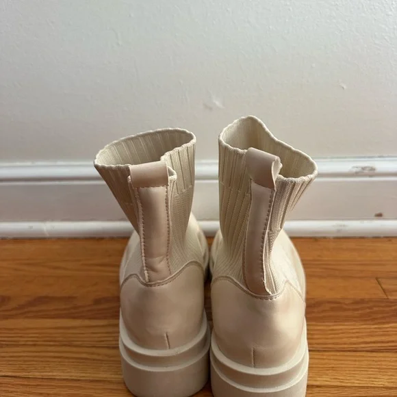 SHEIN Off-White Ankle Booties - Picture 8 of 9